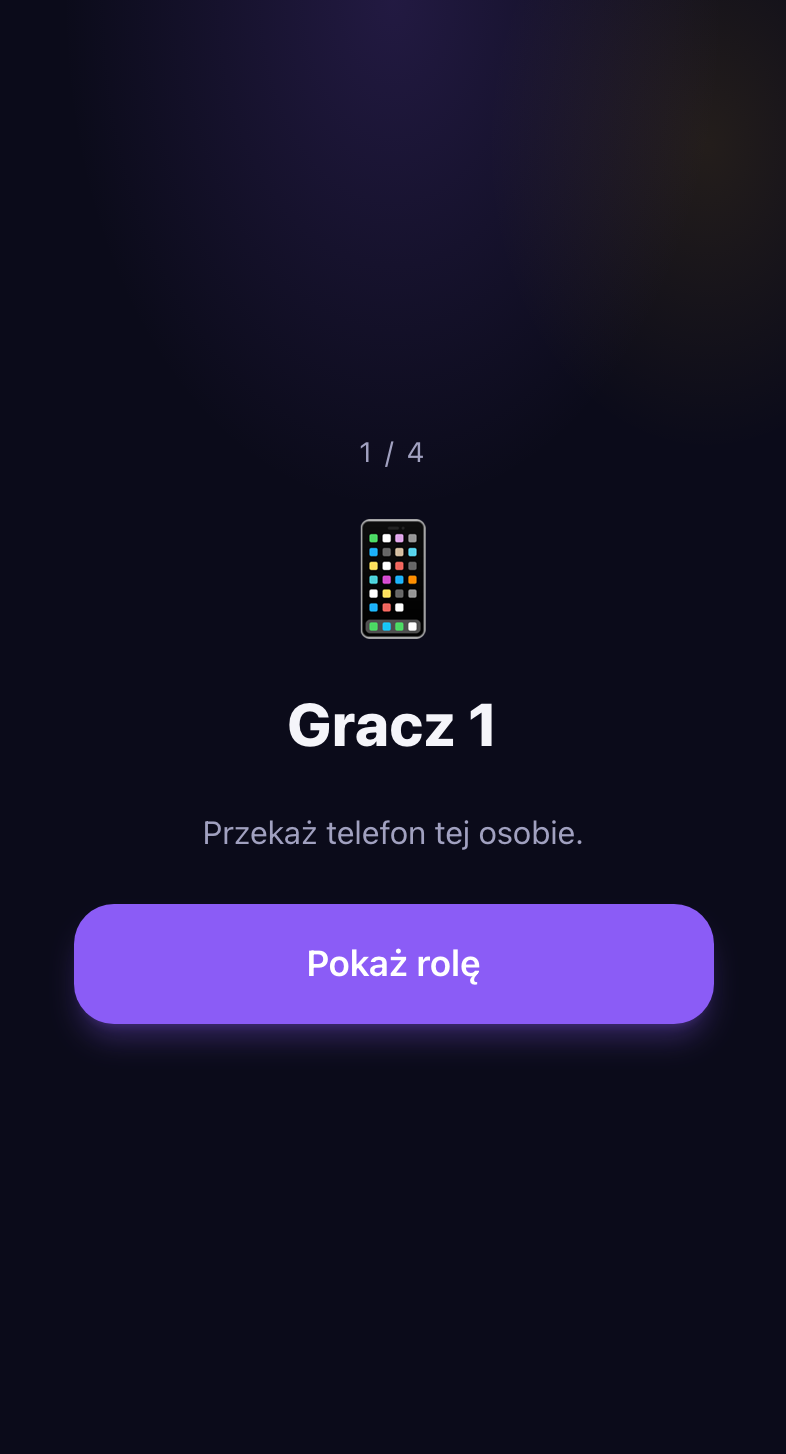 Ekran przekazania telefonu w Blefuj: widoczne jest tylko imię gracza i przycisk „Pokaż rolę”, rola pozostaje ukryta.